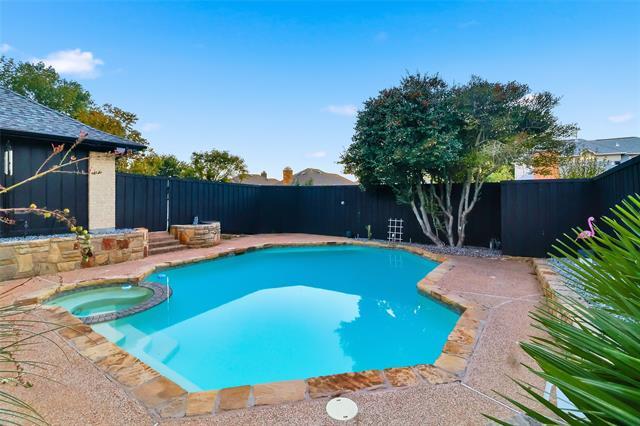 Primary Photo - 2722 Stoneridge Dr