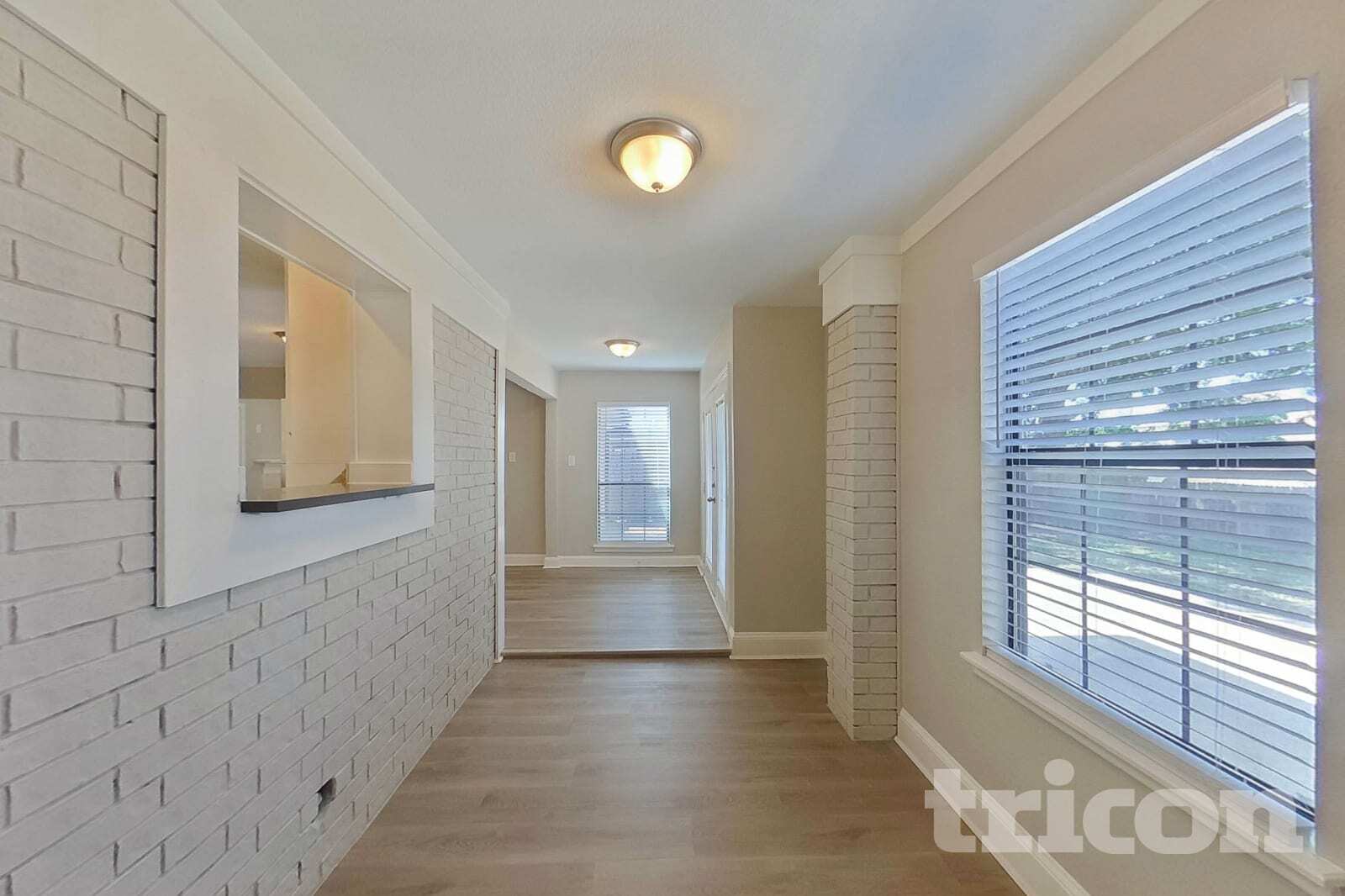 Building Photo - 7724 Grassland Dr