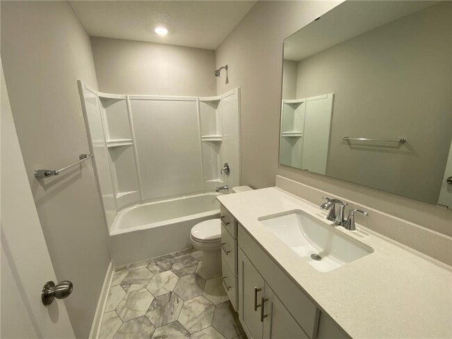 Building Photo - 178 Jean Avenue