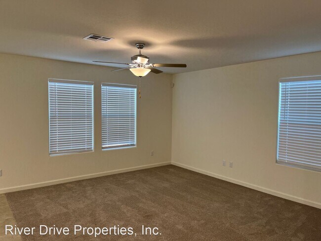 Building Photo - 5 br, 3 bath House - 707 Jessie Drive