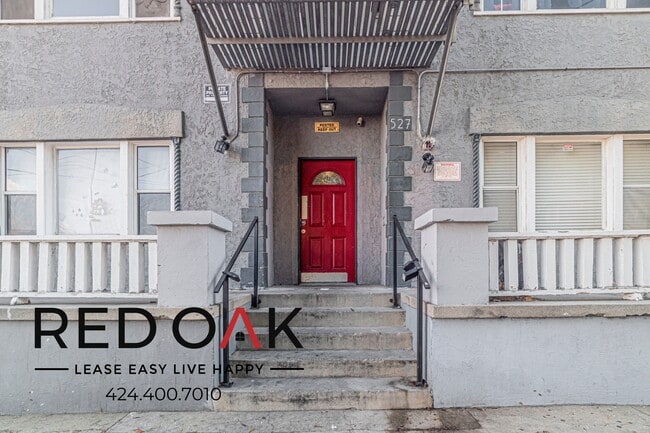 Building Photo - 527 W 15th St