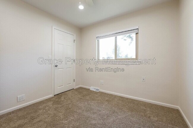 Building Photo - 12396 W Ohio Cir