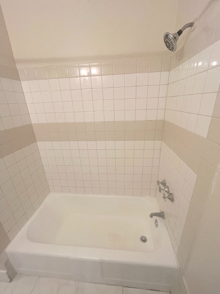 Building Photo - 170 S Chester Ave