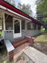 Building Photo - 9525 Kentucky St