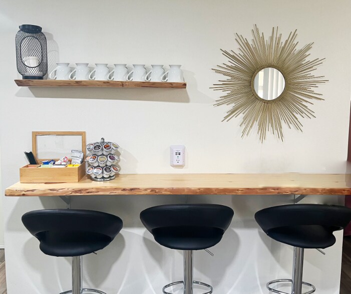 Building Photo - 1405 Allison Dr