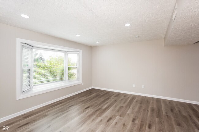 Building Photo - 10702 Palmyra Ct