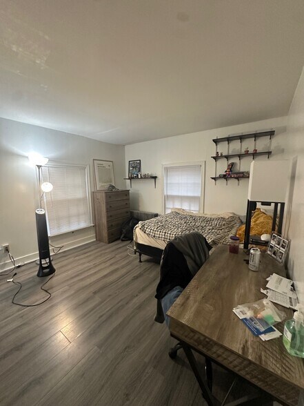 Building Photo - 509 E Buffalo St