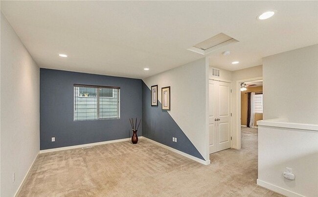 Building Photo - A Modern In-city Style with Comfort of the Suburbs Single Family Detached Condo