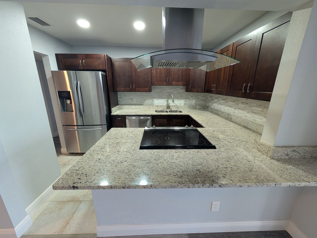 Building Photo - 7173 Darien Way