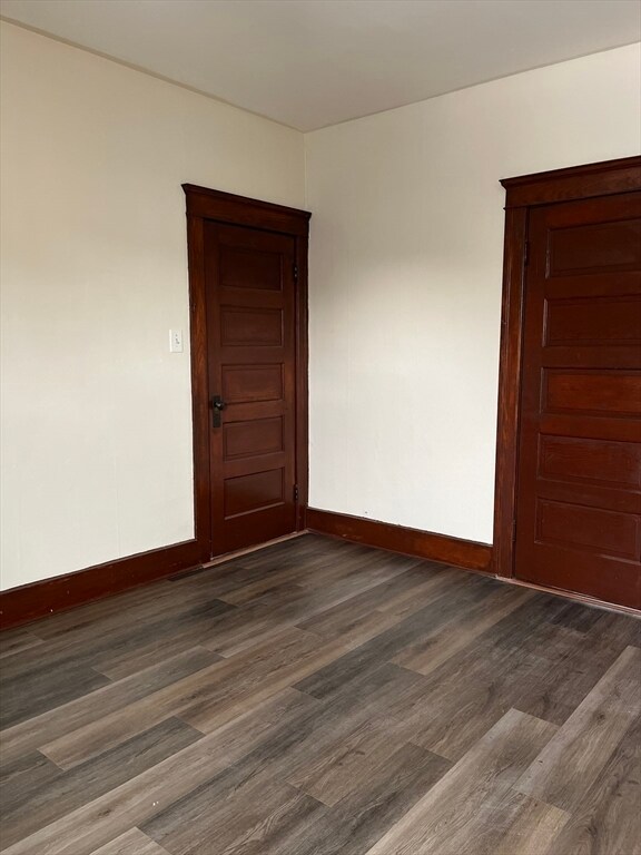 Building Photo - 209 Pilgrim Ave