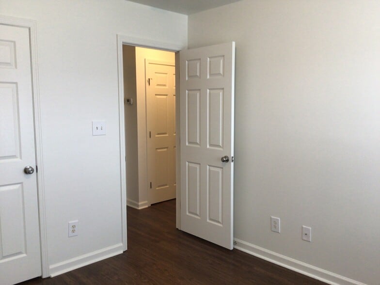 Building Photo - 257 Mayors Ln