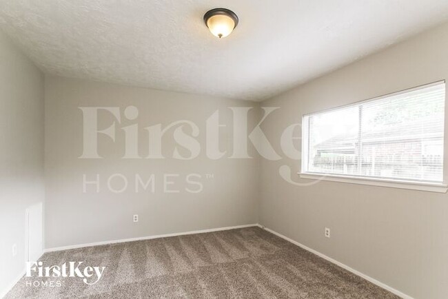 Building Photo - 503 Brandywyne Dr