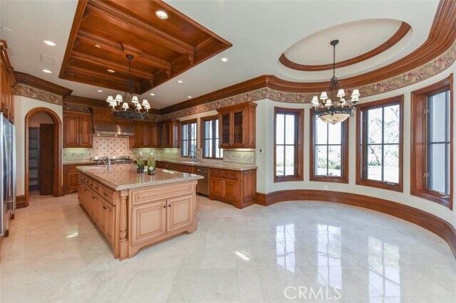 Building Photo - 11 Skyridge Cir