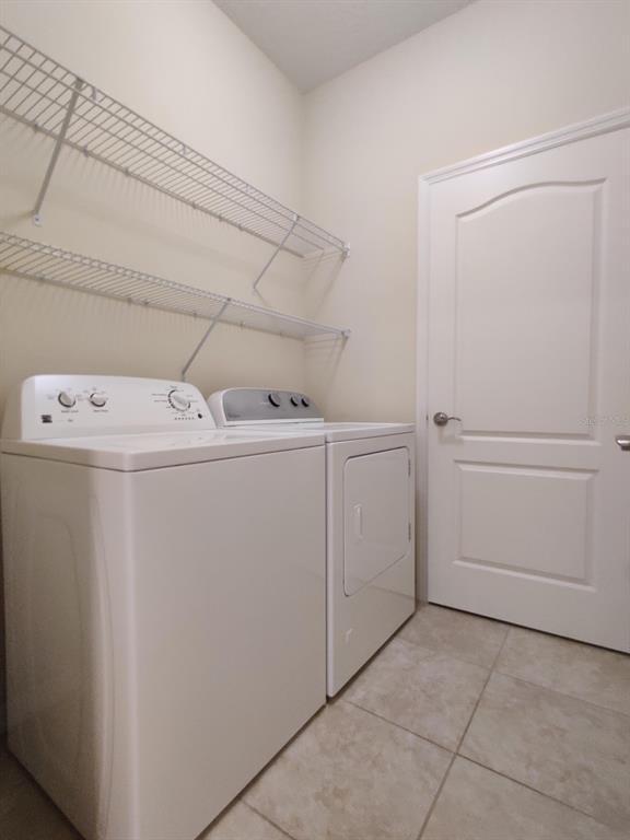 Building Photo - 12256 Longview Lake Cir