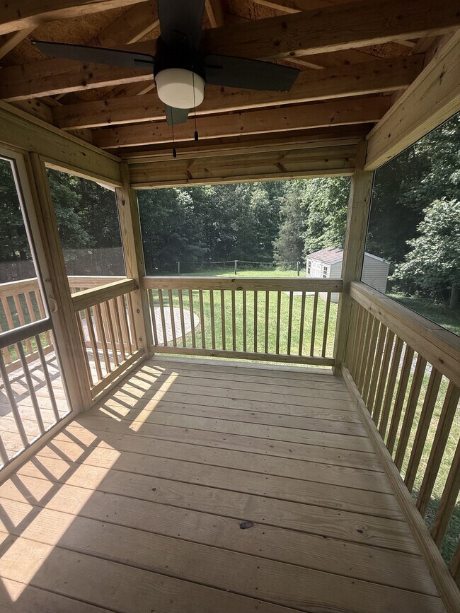 Building Photo - 8595 Benbow-Merrill Rd