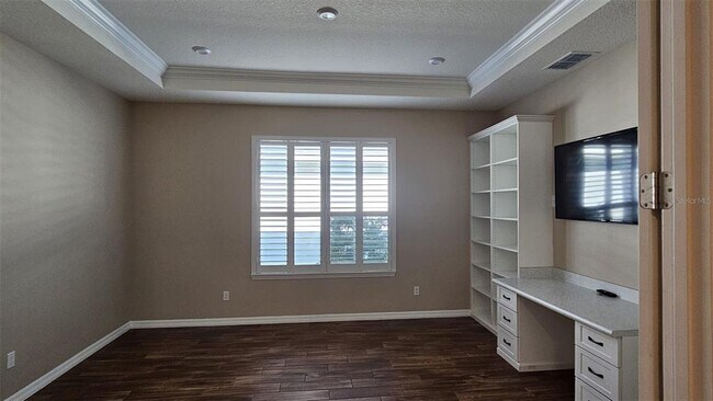 Building Photo - 3448 Current Ave