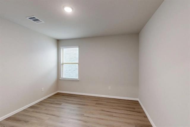 Building Photo - 409 Forsyth Dr