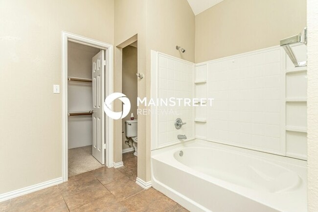 Building Photo - 3 Bedroom Pet-Friendly Home in Crowley, TX...