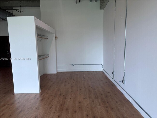 Building Photo - 1749 NE Miami Ct