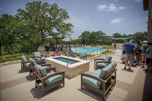 Building Photo - 101 Mountain Valley St