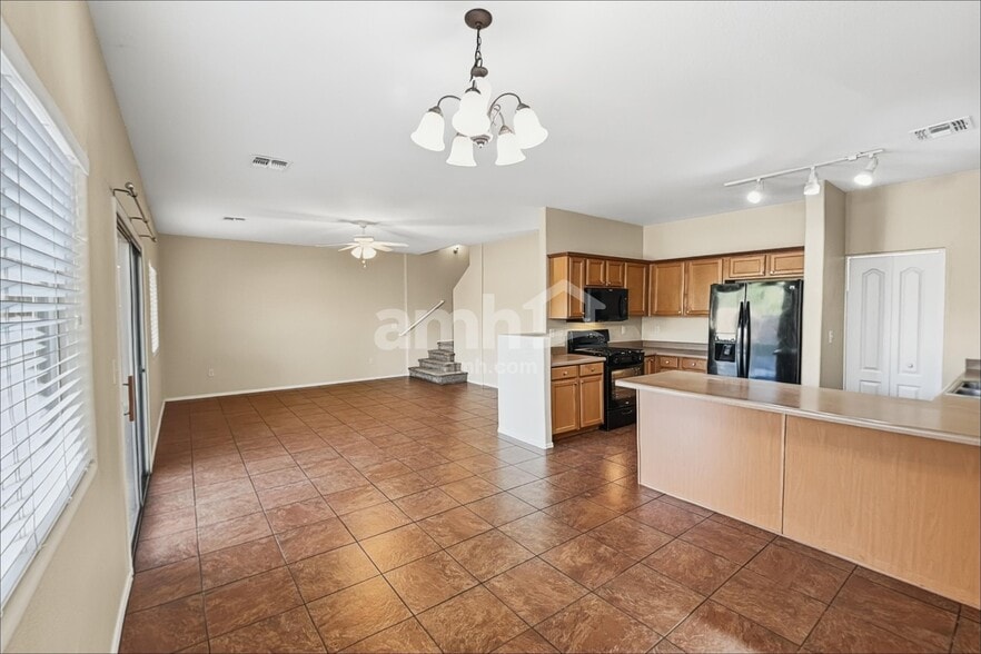 Building Photo - 7881 S Sentinal Stone Dr