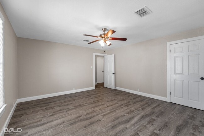 Building Photo - 1129 Boone St