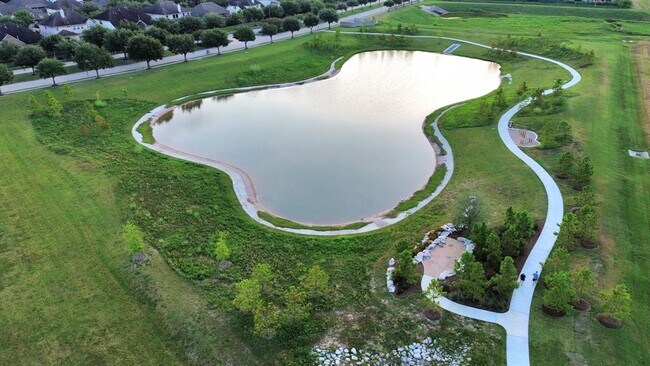 Building Photo - 20610 Arrow Falls Ln