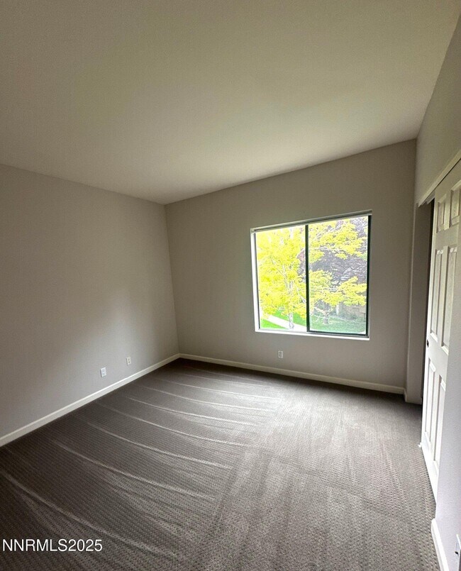 Building Photo - 900 S Meadows Pkwy
