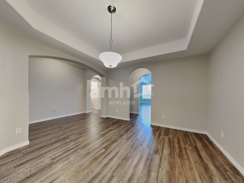Building Photo - 12915 Mason Terrace Ln