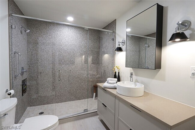 Building Photo - 3331 Riverpark Ct