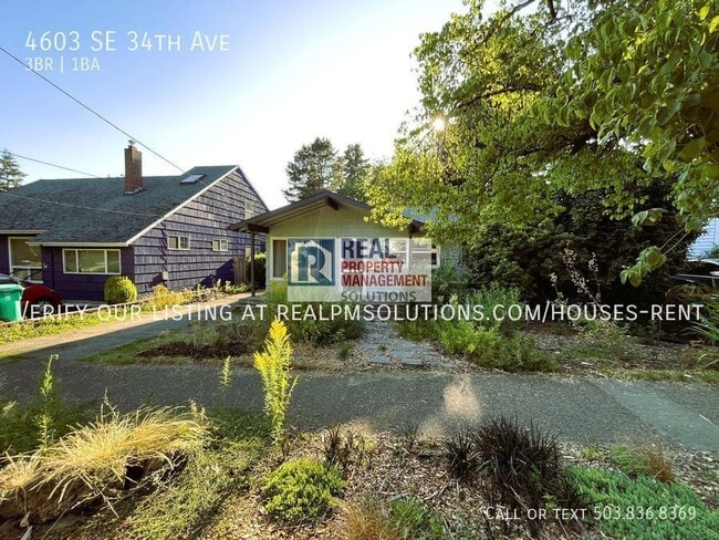 Building Photo - 4603 SE 34th Ave