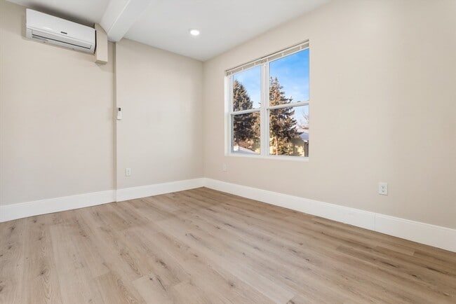 Building Photo - 41 Wolcott St