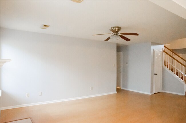 Building Photo - 16306 Cobble Springs Ct