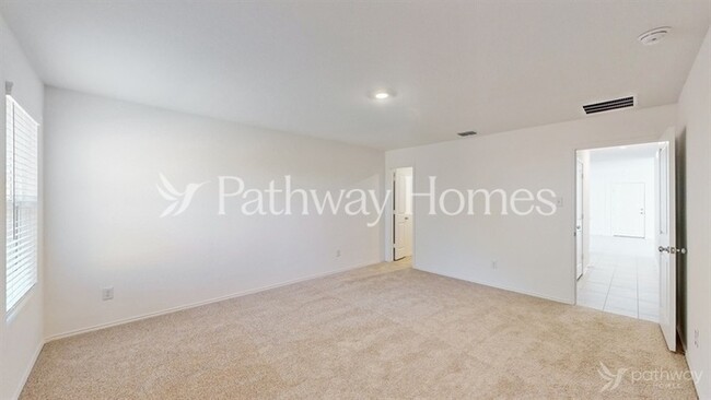 Building Photo - 8801 Red Fox Trl