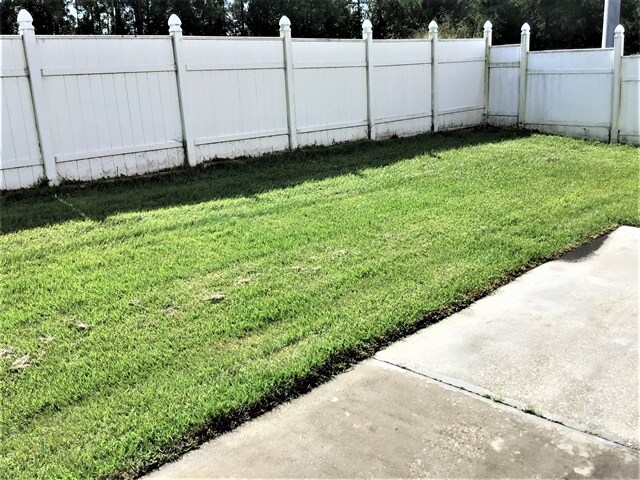 Building Photo - 5039 Adair Oak Dr