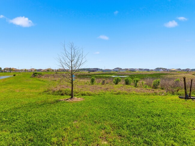 Building Photo - Practically brand-new 3 BR/2.5 BA/1 Car Garage Townhome in Mirada