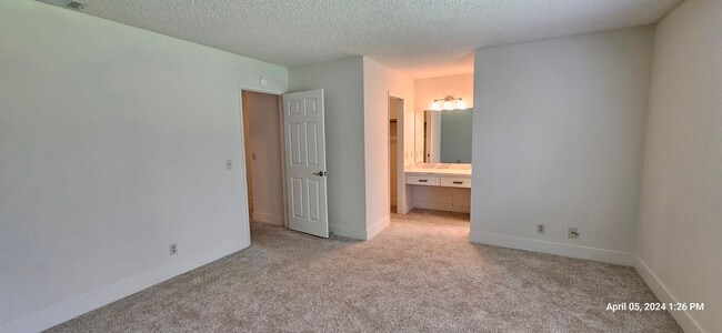 Building Photo - Orcutt Single Story Recently Updated Home with Large Yard