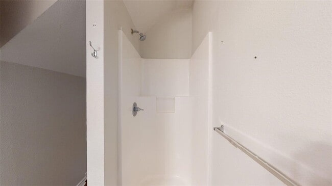 Building Photo - 1500 Maglothin Ct