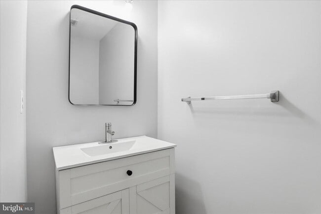 Building Photo - 504 Autumn Wind Way