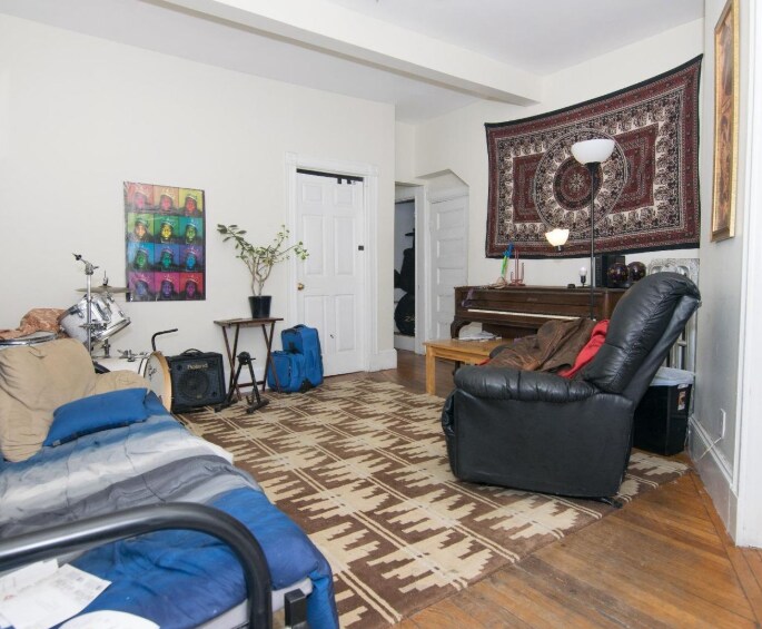 Building Photo - 14 Quint Ave