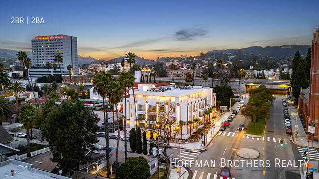 Building Photo - 6107 Carlos Ave Los Angeles, CA 90028