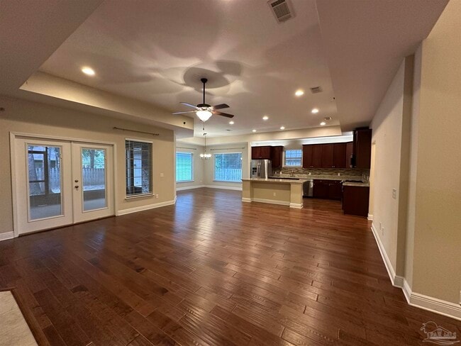 Building Photo - 8864 Spider Lily Way