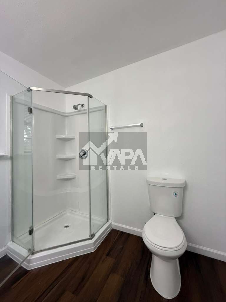 Building Photo - 407 Creath Pl