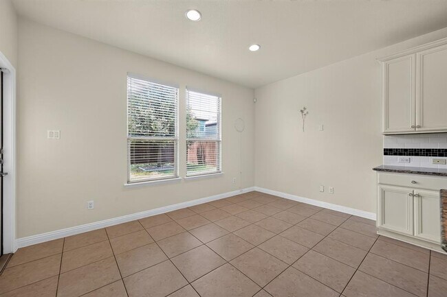 Building Photo - 16208 McAloon Way