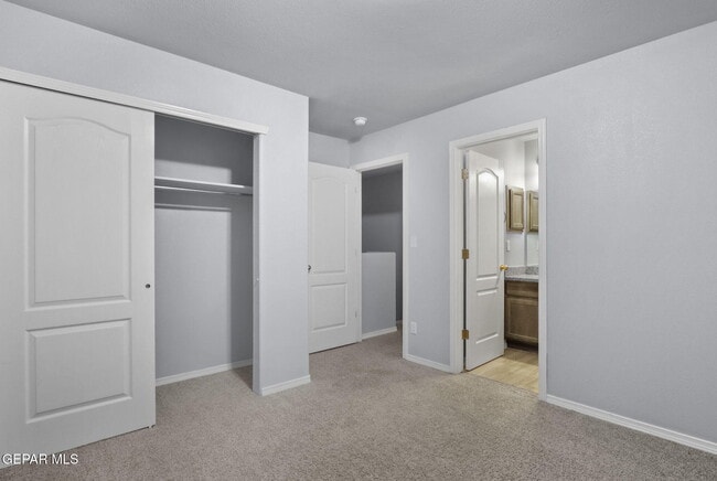 Building Photo - 12257 Desert Vista Ave