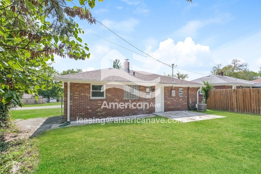 Building Photo - 6811 Chamberlain Ct