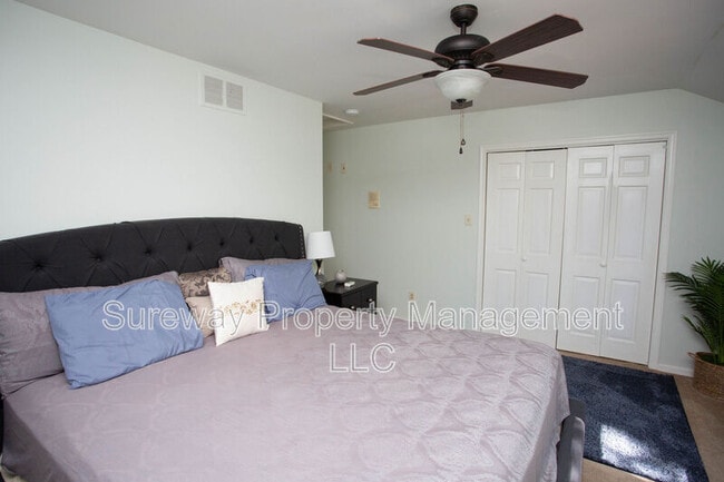 Building Photo - 901 Kresson Rd