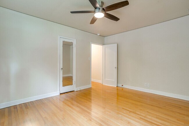 Building Photo - 3256 Greene Ave