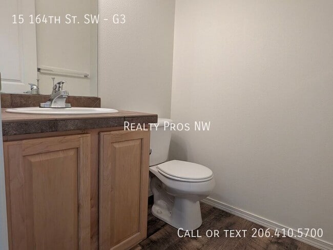 Building Photo - 15 164th St SW