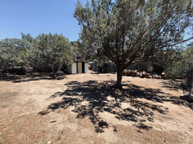 Building Photo - 69720 Mountain View Ave